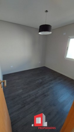 VENDE  COMPLEJO CITY GARDEN, CASAS 2 DORMITORIOS