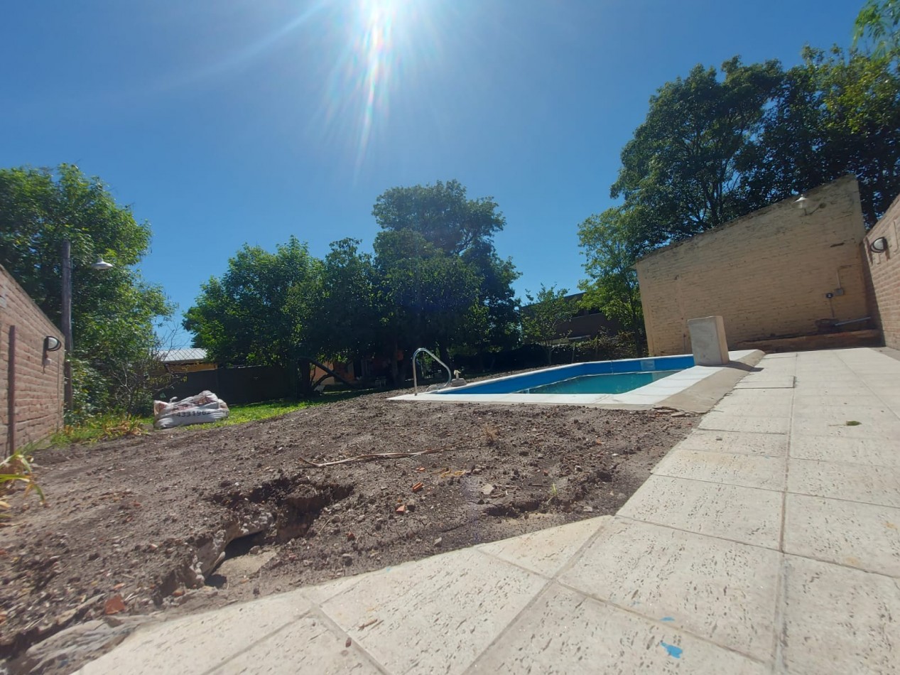 Se vende/ permuta excelente casa quinta en Las Acacias, Parana, Entre Rios