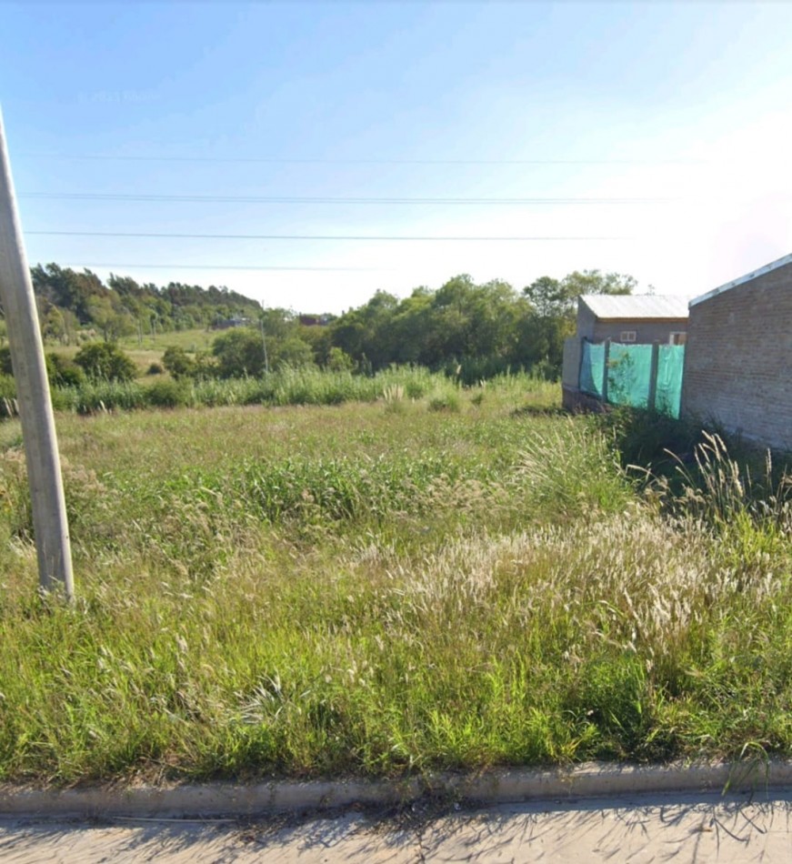 VENDO TERRENO EN LOTEO LAPACHOS 2, CALLE ARROYO CORRENTOSO