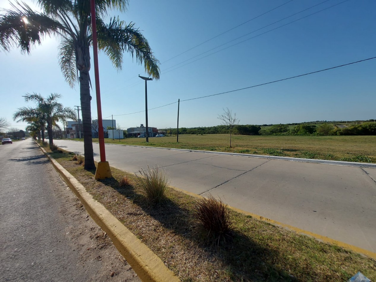 Nuevo Ingreso, en la ciudad de Oro Verde, Loteo sobre Avenida Los Chañares