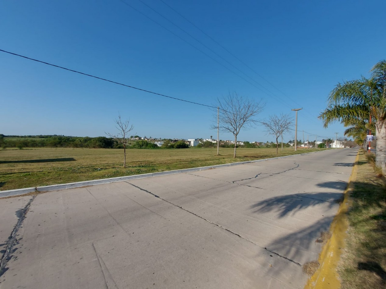 Nuevo Ingreso, en la ciudad de Oro Verde, Loteo sobre Avenida Los Chañares
