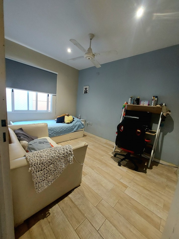 Casa 3 dormitorios de muy buena calidad a cuadras del centro 