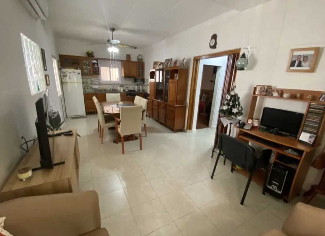 Atencion casa 2 dormitorios, excelente estado e inversion