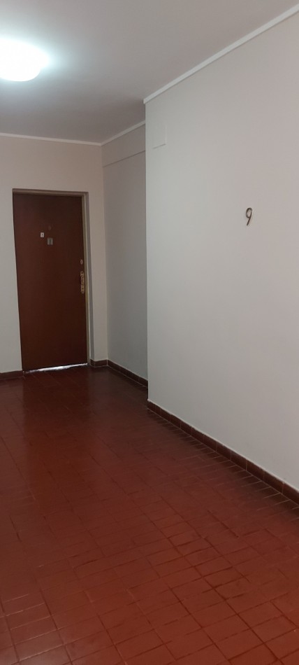 Pellegrini 194. Departamento centrico 2 d y cochera 