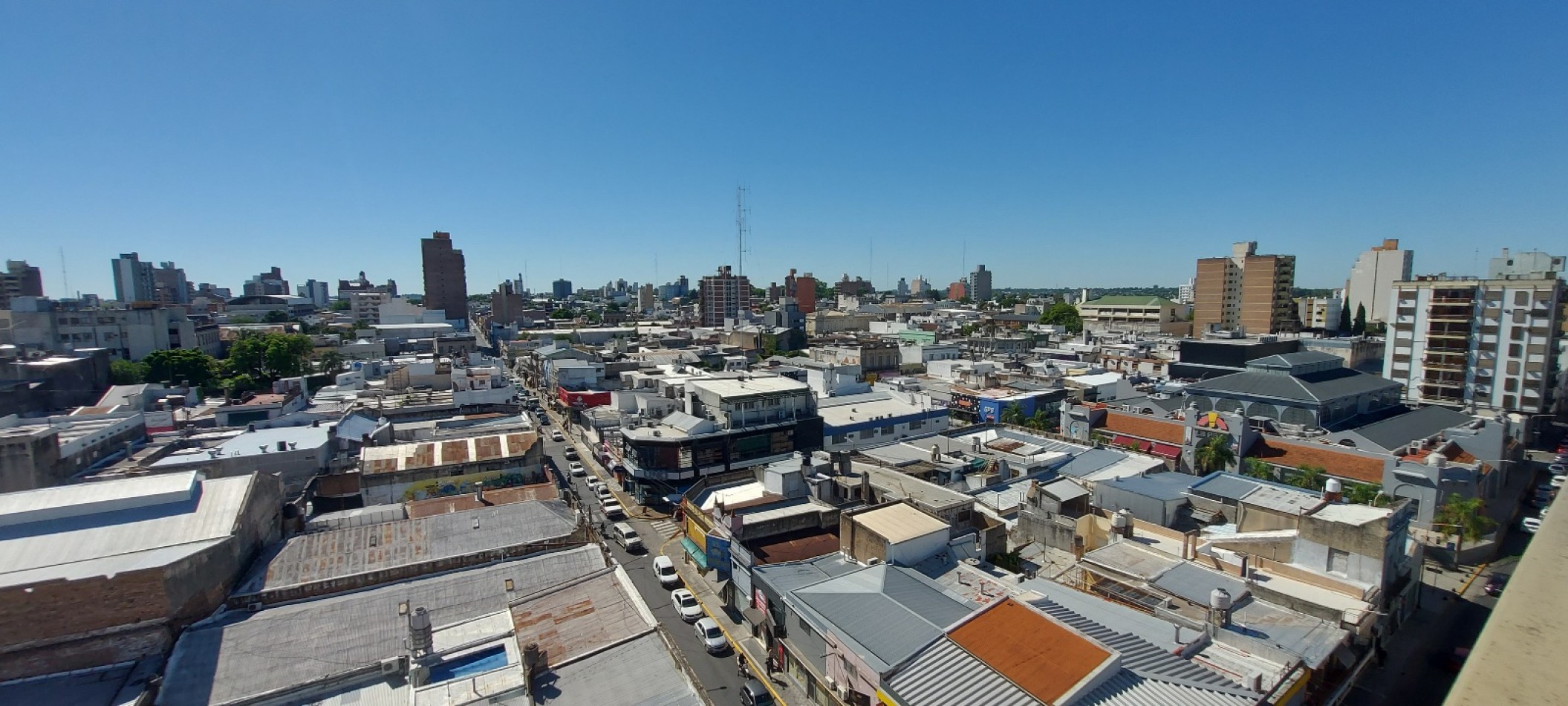 Pellegrini 194. Departamento centrico 2 d y cochera 