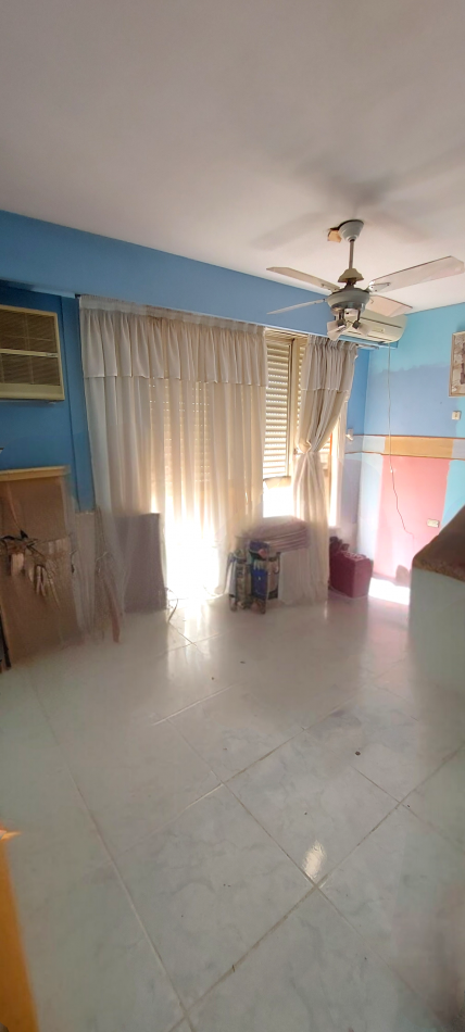 Pellegrini 194. Departamento centrico 2 d y cochera 