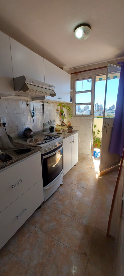 Pellegrini 194. Departamento centrico 2 d y cochera 