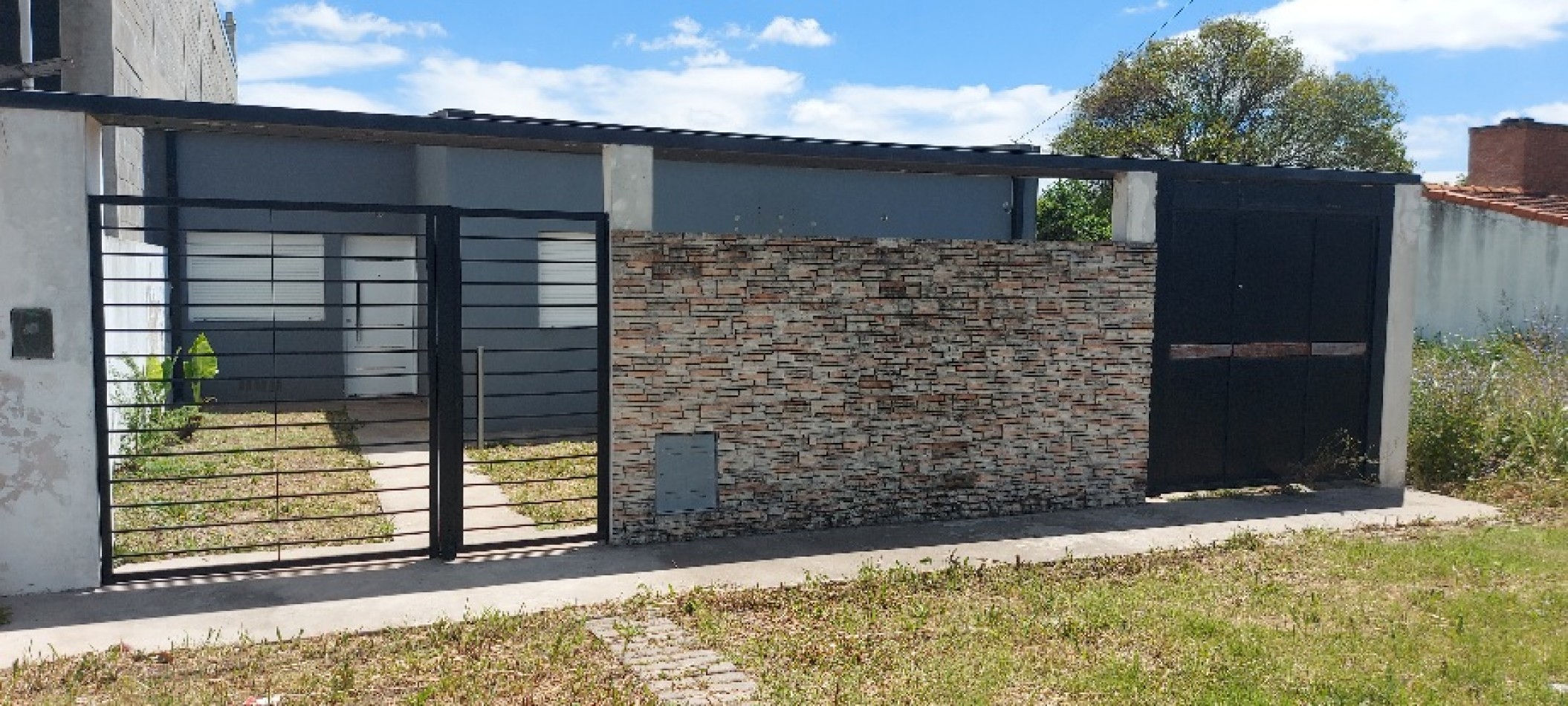 Venta casa 3 dormitorios, Crisolo Larralde, Parana