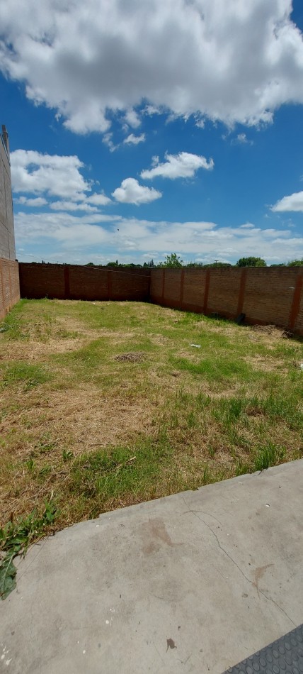 Venta casa 3 dormitorios, Crisolo Larralde, Parana