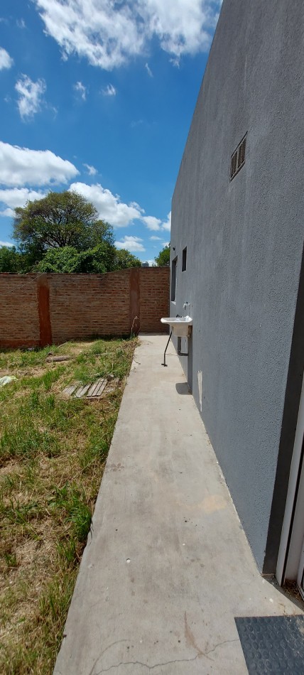 Venta casa 3 dormitorios, Crisolo Larralde, Parana