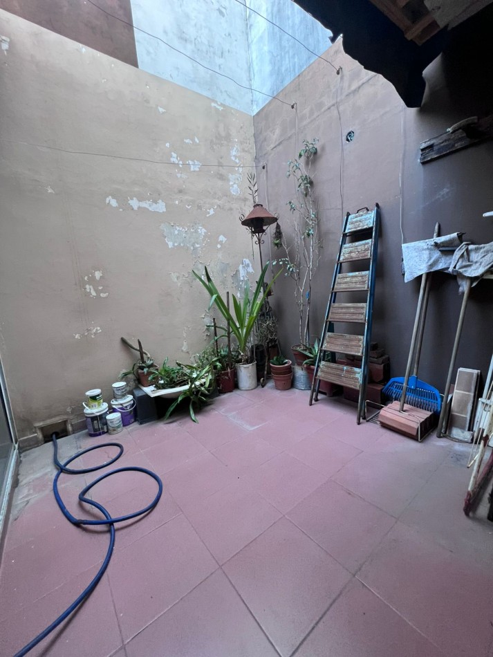 Departamento 2 dormitorios, zona Plaza Saenz Peña