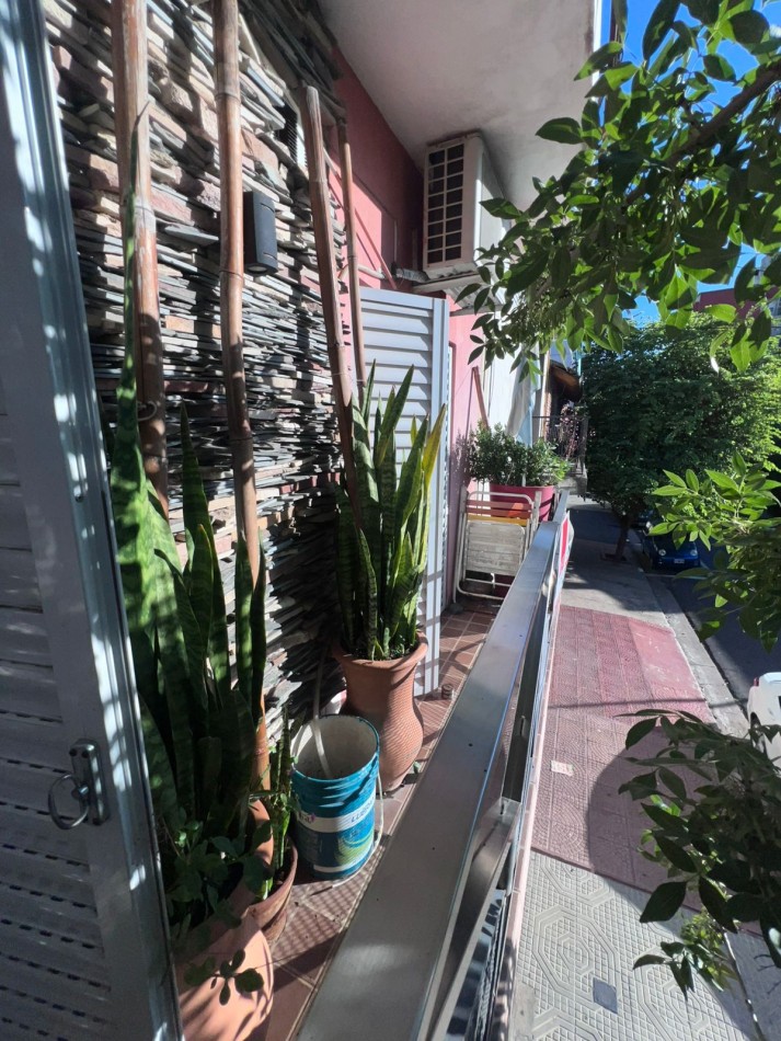 Departamento 2 dormitorios, zona Plaza Saenz Peña