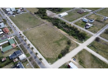 Nuevo Ingreso, en la ciudad de Oro Verde, Loteo sobre Avenida Los Chañares